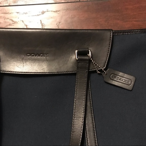 Coach Weekend Bag - Picture 2 of 3